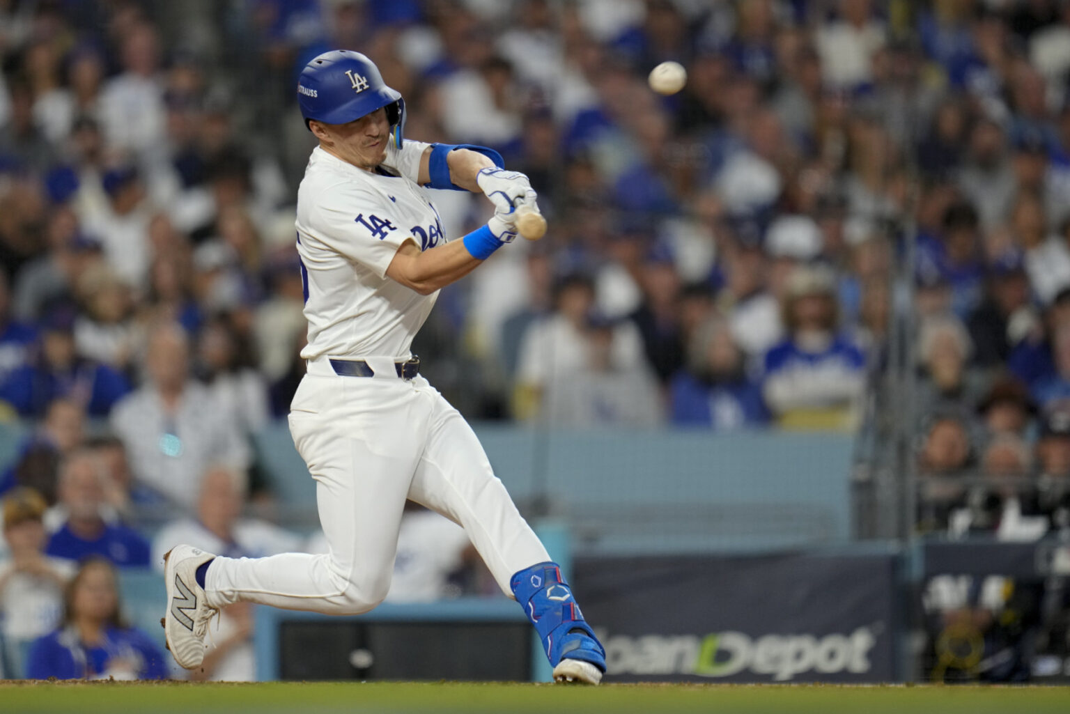 AJMEDIA English - Dodgers Finish Off Mets With 10-5 Win In NLCS And ...